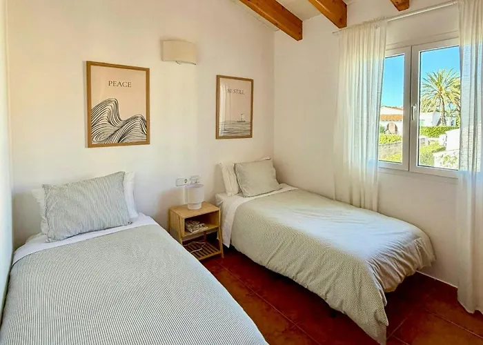 Villa With Pool Near Beaches In Menorca