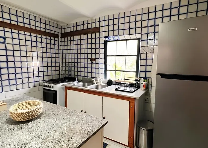 Casarao Sacramento Hostel & Suites