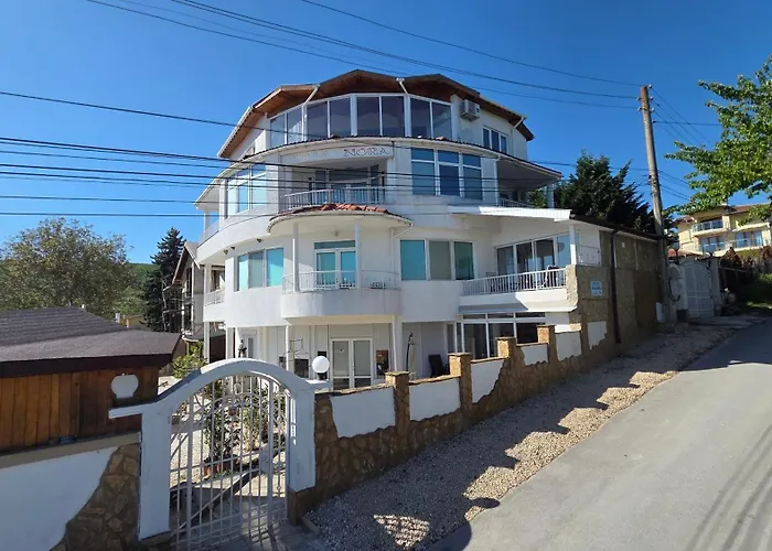 Villa Nora