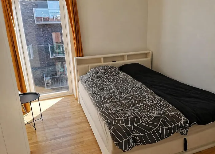 Penthouse With 3 Rooms And 2 Balconies In Aarhus C