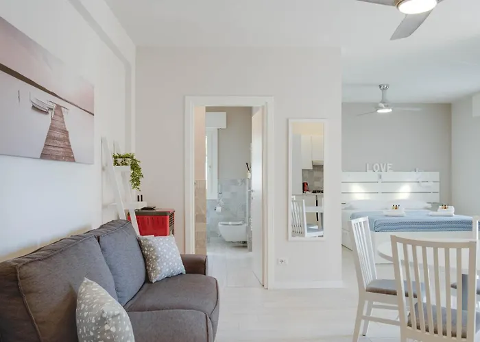 Bardolino Spritz, Balcony, Beach Access And Aircon