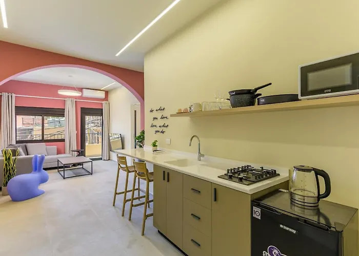 Coastal 1-Br Apartment In Bahsa Batroun