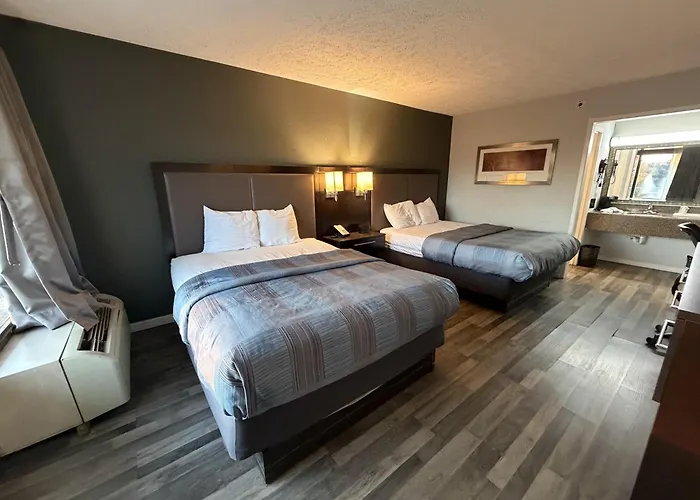Wilkes Barre Inn & Suites Conference Center