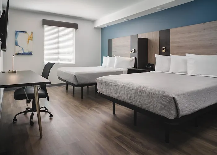 Stayapt Suites Hampton