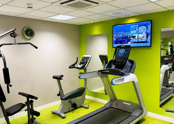 Ramada Hotel & Suites By Wyndham Coventry