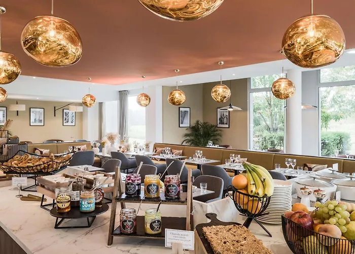 Mercure Chartres Est