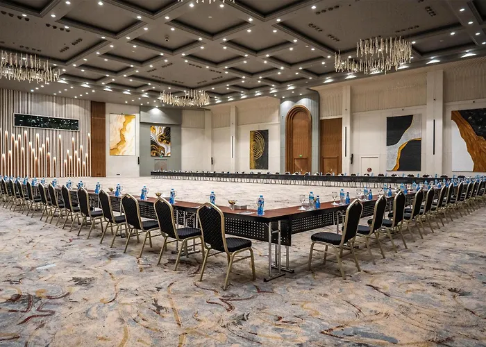 Radisson Blu Hotel & Convention Center, Alexandria