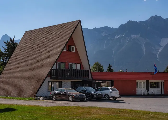 Rocky Mountain Ski Lodge