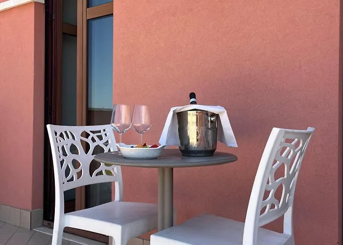 Hotel Ristorante Casa Rossa