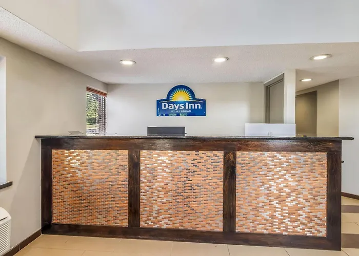 Days Inn By Wyndham Geneva/Finger Lakes