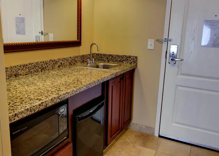 Holiday Inn Express & Suites Sioux City-South By Ihg