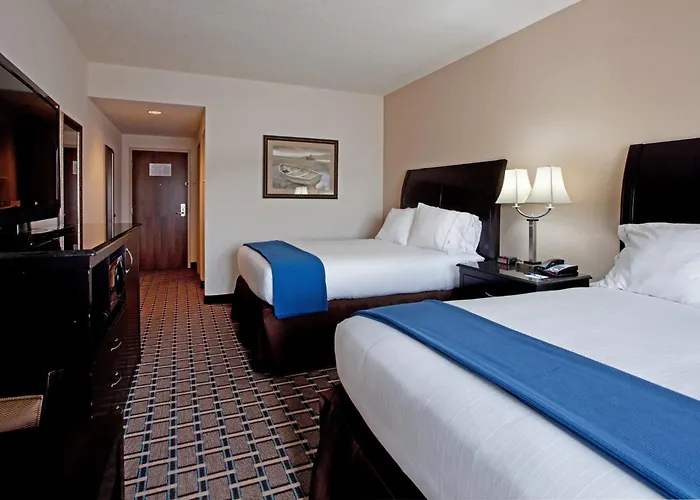 Holiday Inn Express Hotel & Suites Hope Mills-Fayetteville Airport By Ihg