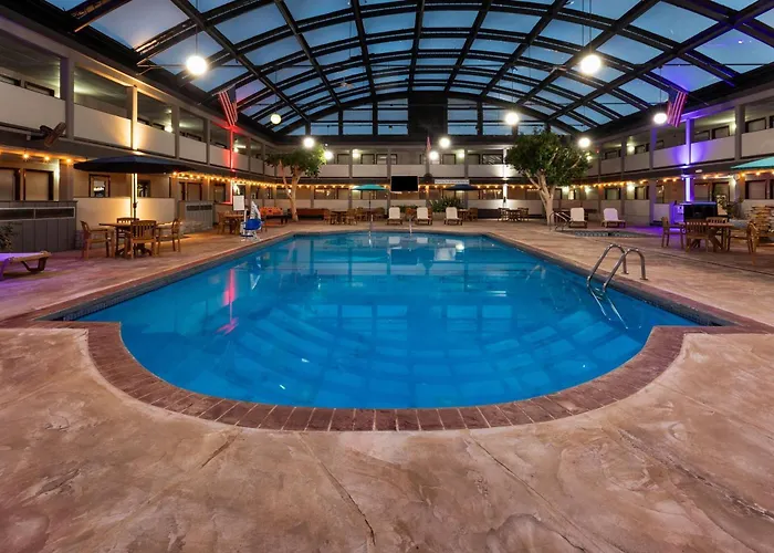Americinn By Wyndham Appleton Downtown