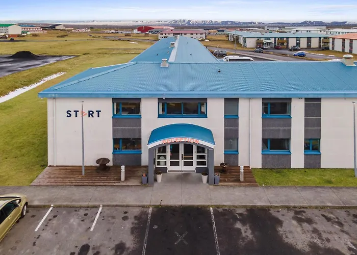 Start Keflavik Airport