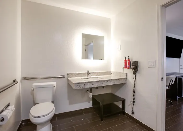 The Hotel Serene Glendale Peoria, Surestay Collection By Best Western