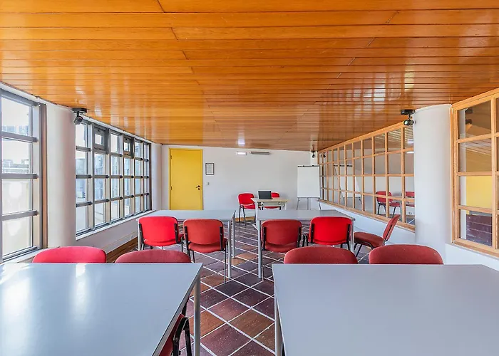 Albergues em Almada