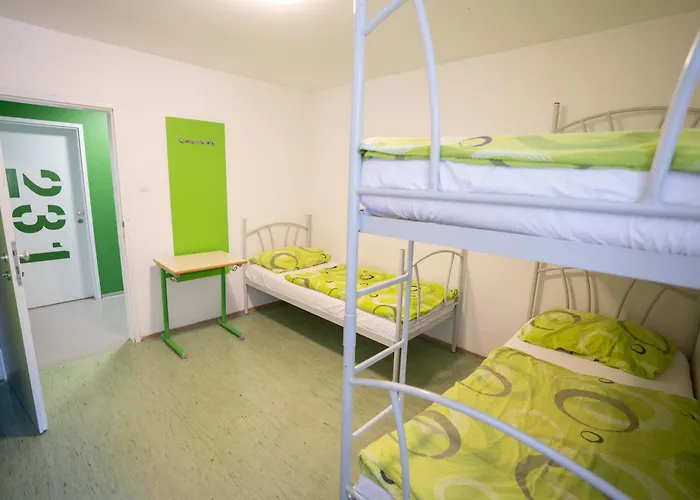 Youth Hostel Proteus Postojna