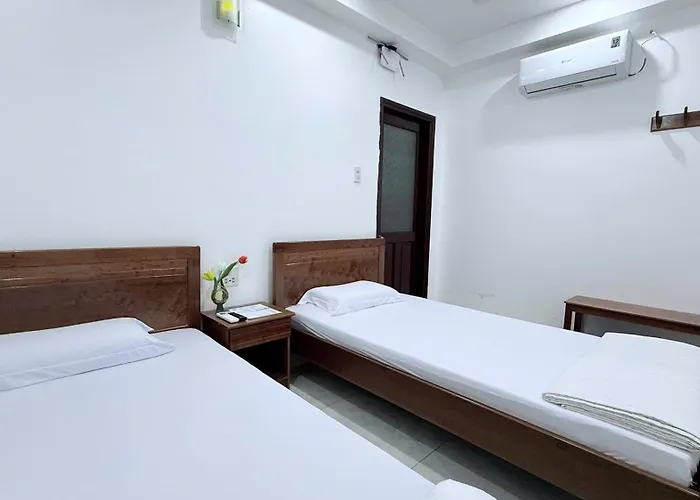 Ha Tien Hanh Phuc Hotel