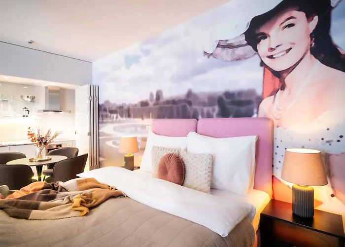 Old Royal Post Boutique Hotel & Premium Suites