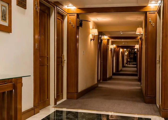Hotel Crown Plaza Islamabad