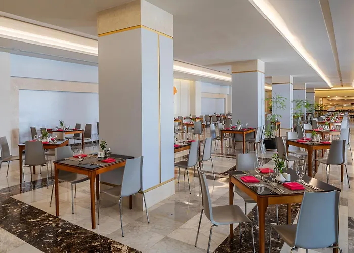 Pickalbatros White Beach Resort - Hurghada