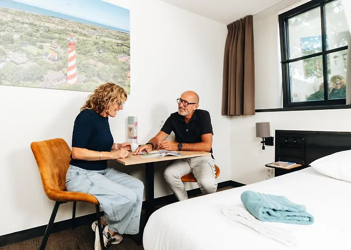 Hotel Blooker