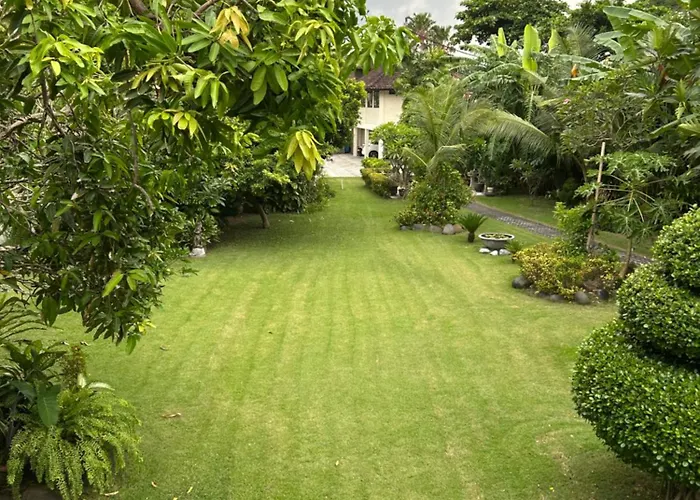 Raja Gardens Hotel