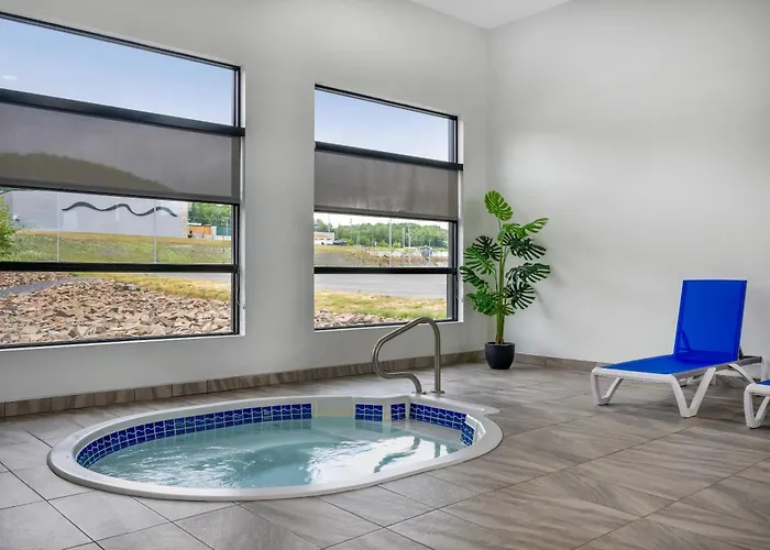 Quality Hotel & Conference Centre Edmundston