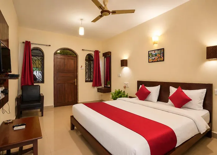 Hotel Salty Waves Baga