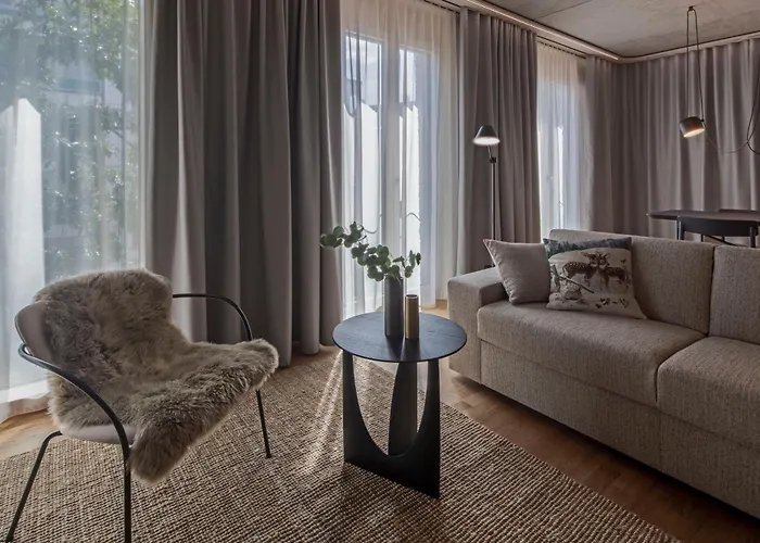 B5 Apartments