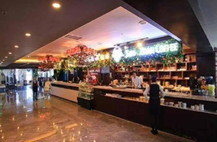 James Joyce Coffetel Golmud Huaxing Plaza Branch
