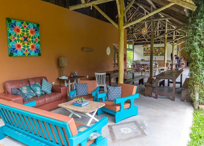 Sítio Pé na Terra - Retiros e Hospedagens