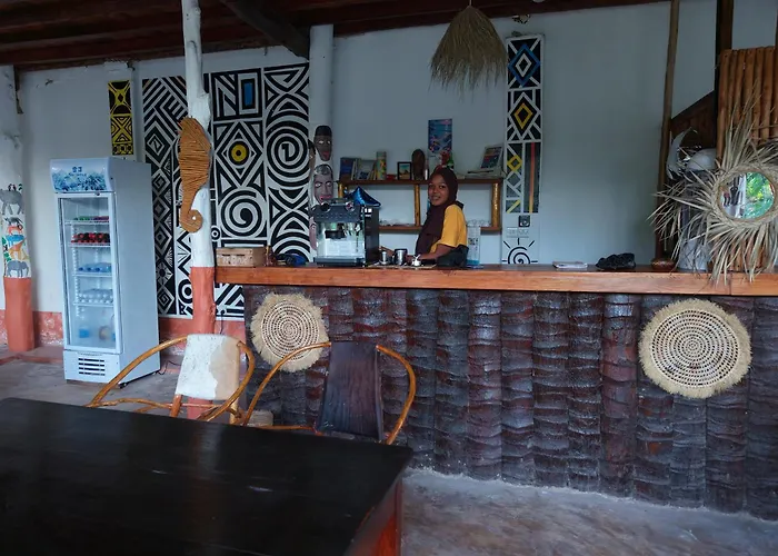 Tropinest bungalows&hostel