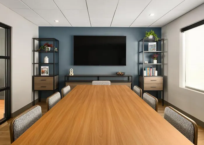 Atwell Suites Belgrade - Bozeman Airport By Ihg