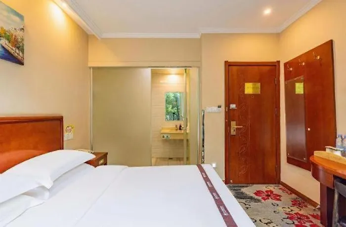 Greentree Inn Jiaxing Zhonghuan South Road Zhonggang City Express Hotel