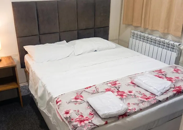 Buraq Hotel Main Nizami Street
