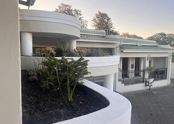 Le Pearl Boutique Hotel
