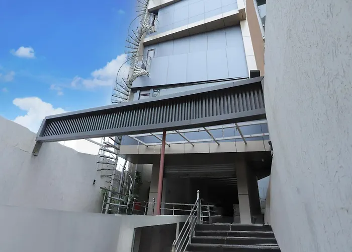 Townhouse Rauniyar City Centre Ratu Road