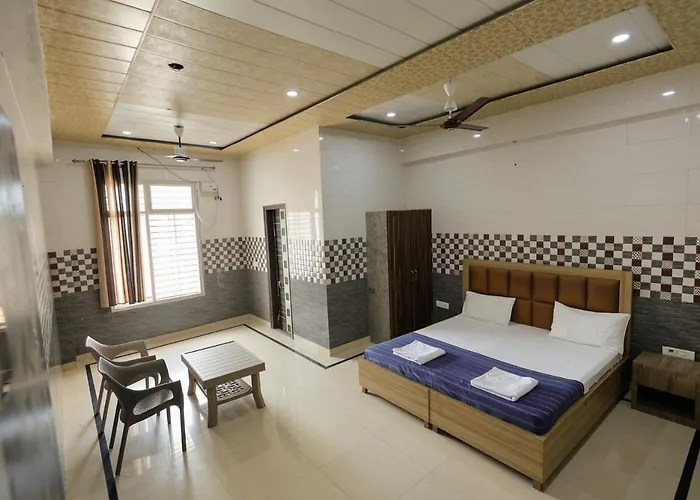 Omji Ashram - Kishori Kripa Dham