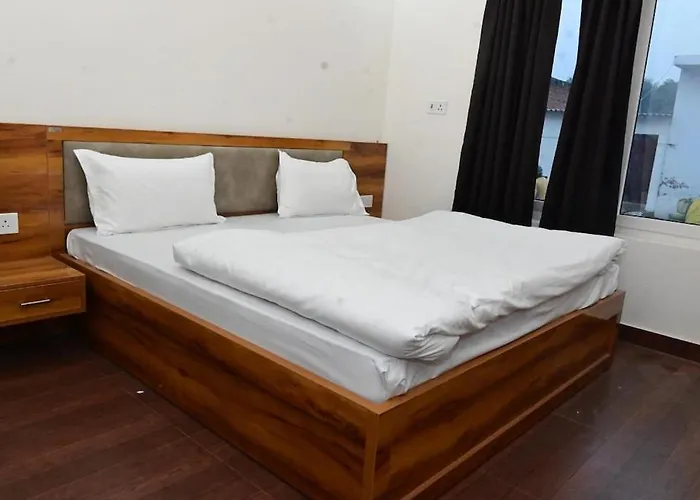 Hotel Rudraksha Premier Ll Pick And Drop Available