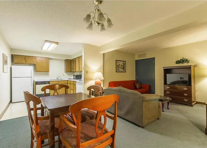 Eco Lodge Inn & Suites Bentonville Near I 49