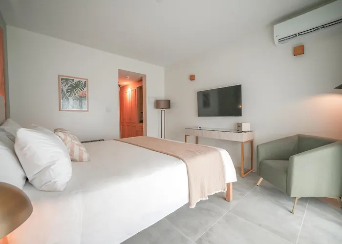 Scenery Hotel Saba