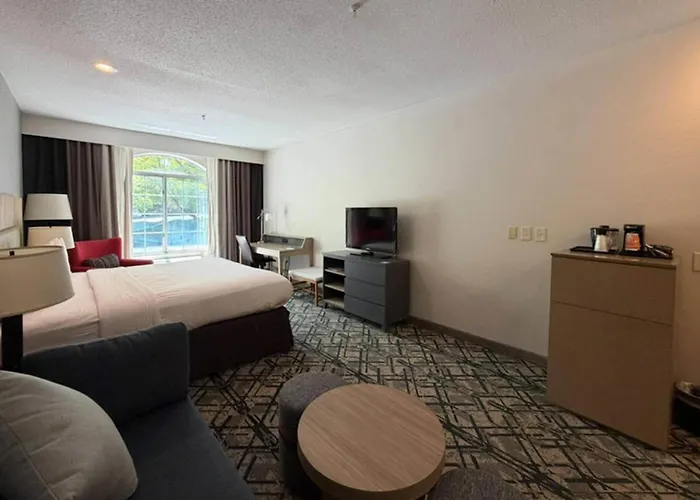 Country Inn & Suites By Radisson, Novi, Mi