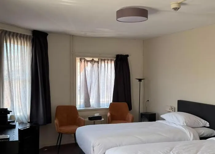 Hotel Mayflower