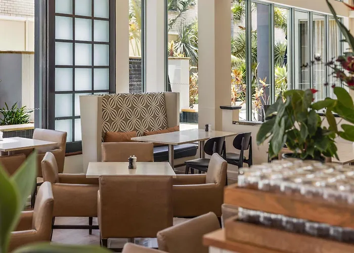 Mantra Legends Hotel