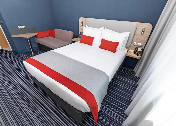 Holiday Inn Express Geneva Airport By Ihg
