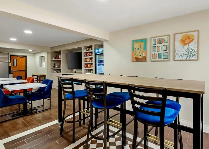 Sonesta Essential Hotels Longview