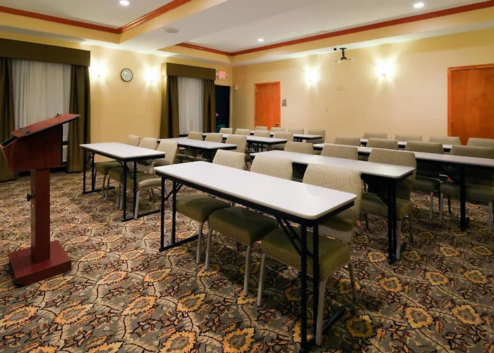 Holiday Inn Express Hotel And Suites Fairfield-North By Ihg