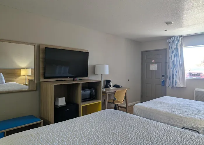 Bullhead City Hotels