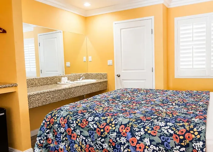 Executive Suites Inn
